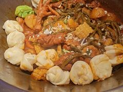 -山河屯铁锅炖(哈西站店)