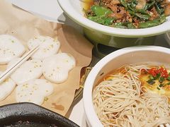 -绿草地·湘菜(7mall店)