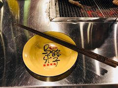 -马路牙子烧烤音乐酒馆(望京店)