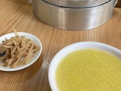 -金城包子牛肉灌汤包(台东四路店)