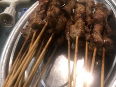 碳烤羊肉串-手抄板凳江南菜(湖滨商业街店)