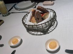 -Mogul Eatery·大亨餐酒馆