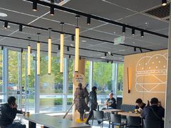 -麦当劳(北苑秋实路店)