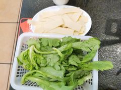 茼蒿-湘肠香火锅店(团结湖店)