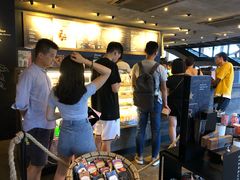 -星巴克臻选(宁波天一广场店)