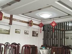 大堂-鑫悦楼煎蟹·16年海鲜大排档
