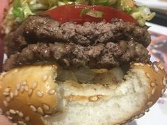 -The Habit Burger Grill 哈比特汉堡(爱琴海店)