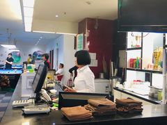-丁俊晖台球俱乐部(长寿路店)