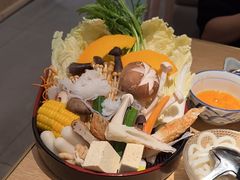 -阿吾罗·月咏精致日料(港汇恒隆广场店)