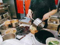 -何记花甲(海岸城旗舰店)