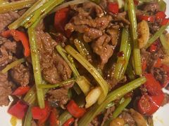-江渔儿酸菜鱼(曜一城店)