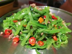 -聚鑫朋酸菜肥肠(文艺路口店)
