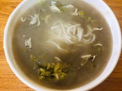 -汪记鲜鱼糊汤粉(沈阳路总店)