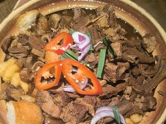 -蔡婶牛腩牛杂煲(长安万科店)