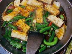 -高原红火盆烧烤(巴东店)