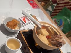 -芽笼芽笼新加坡餐厅(环球港店)