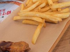 -必胜客(港城新天地店)