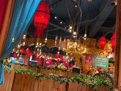 -老滇山寨•云南特色菜•地方菜•民族风情歌舞表演(金碧店)