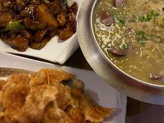 -95号酱骨·一块豆腐(展春园西路店)