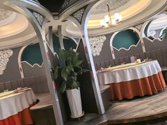 -哈啾嗨·新概念蒙餐(红星新城店)