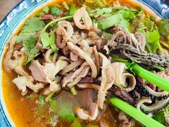 -白老大羊杂碎稍麦