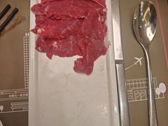 -元一希尔顿酒店·鲜切牛肉火锅禅自助餐厅