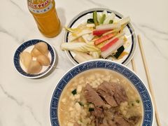 -老孙家泡馍(洒金桥店)