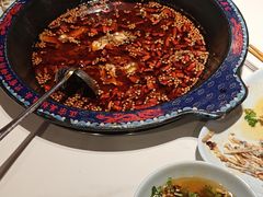 -何师傅美蛙鱼头(汉街店)