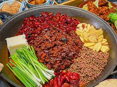 -周小明火锅(黑金冠社区店)