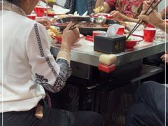 -烧哥美蛙肥肠鱼火锅·十五年社区店