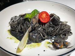 深海墨鱼汁面-东米西面(台北院子店)