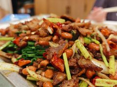 炭烤手撕蹄膀-深巷家味馆.湖北头牌红烧鱼头拌饭(黄陂店)