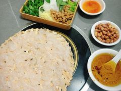 -官塘陈记鱼生·潮汕砂锅粥·牛肉火锅(潮枫路总店)