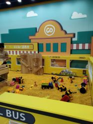 -纽西卡汽车小镇(大悦城店)