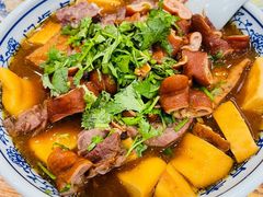 卤煮火烧-门框胡同百年卤煮(新街口店)