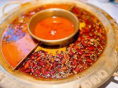 -哥老官重庆美蛙鱼头(日月光店)
