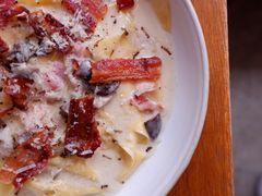 -ROAST coffee & eatery