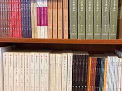 -麦田书店(国防路店)