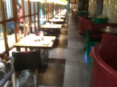 大堂-蒙肥羊·酸汤潮牛·鲜牛肉火锅烤肉自助(岗顶店)