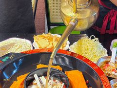 -三江两海老火锅(北京首店)