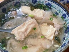 鲜肉馄饨-无名氏宵夜小摊(祝家三姐妹馄饨店)