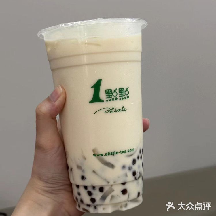 这个外卖真不错，珍珠奶茶不停杯