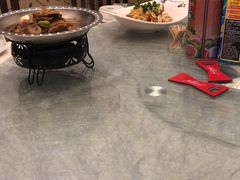 -谊荣海鲜大牌档(石湖店)