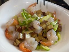 -巧克力渔家.小船海鲜胶东菜(万平口店)