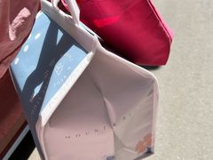 -山与蓝·轻糖鲜果蛋糕(勒泰店)