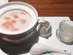 -燕庭·纯燕窝·甜品下午茶(南京西路店)
