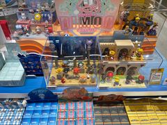 -泡泡玛特POPMART(柏威年购物中心店)