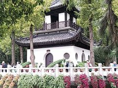 -汇龙潭