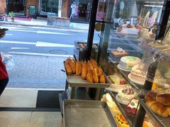 -宏发红西饼屋(天津路店)