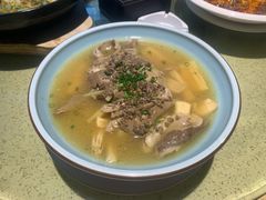 -铜锣湾·有麝自然香(重庆新天地店)